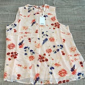 Rose + Olive Sleeveless Blouse